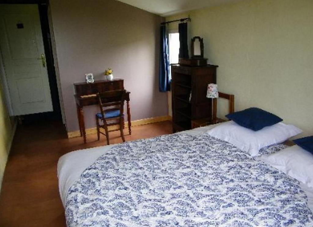 La Petite Madeleine Hotel Castillon-la-Bataille Room photo