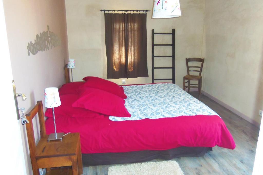La Petite Madeleine Hotel Castillon-la-Bataille Room photo